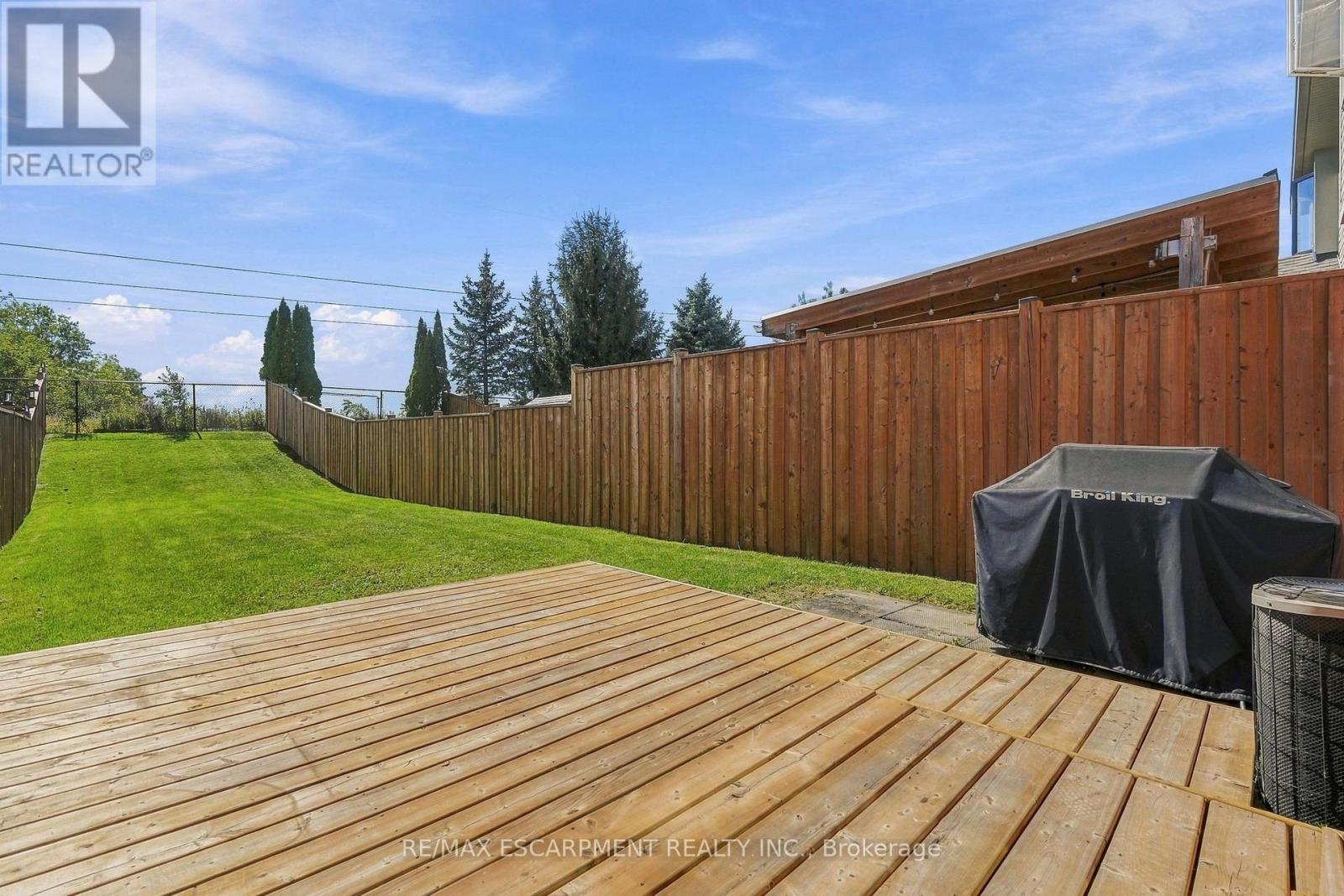 257 Southbrook Drive, Hamilton, ON