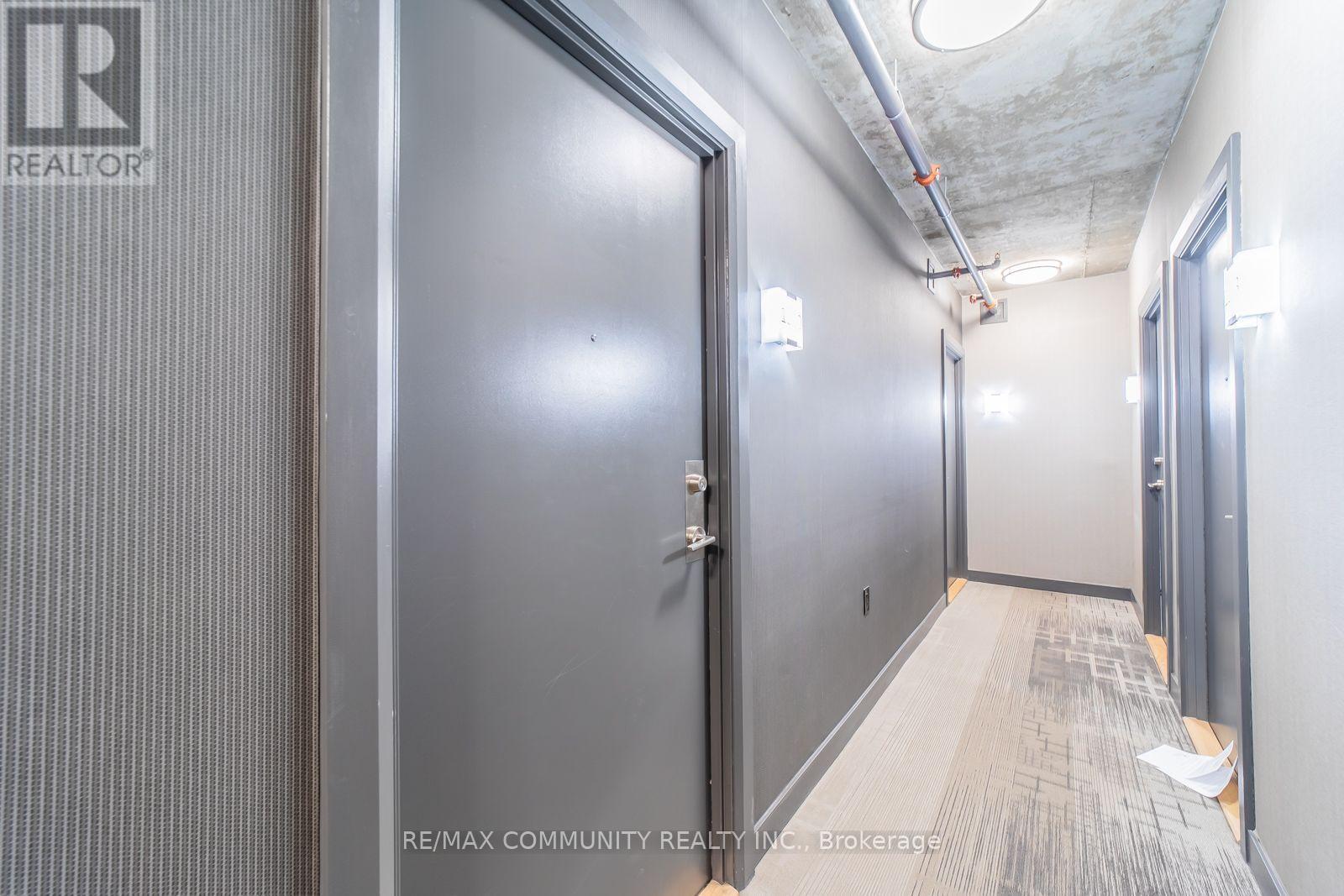 1210 - 210 Simcoe Street, Toronto, ON