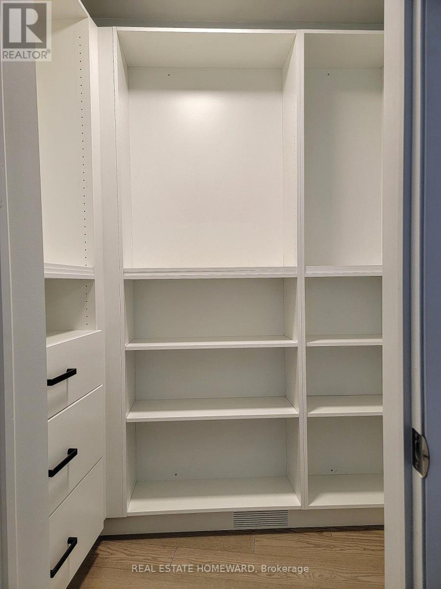 Main floor master walk in closet - 434 Victoria Park Avenue, Toronto, ON
