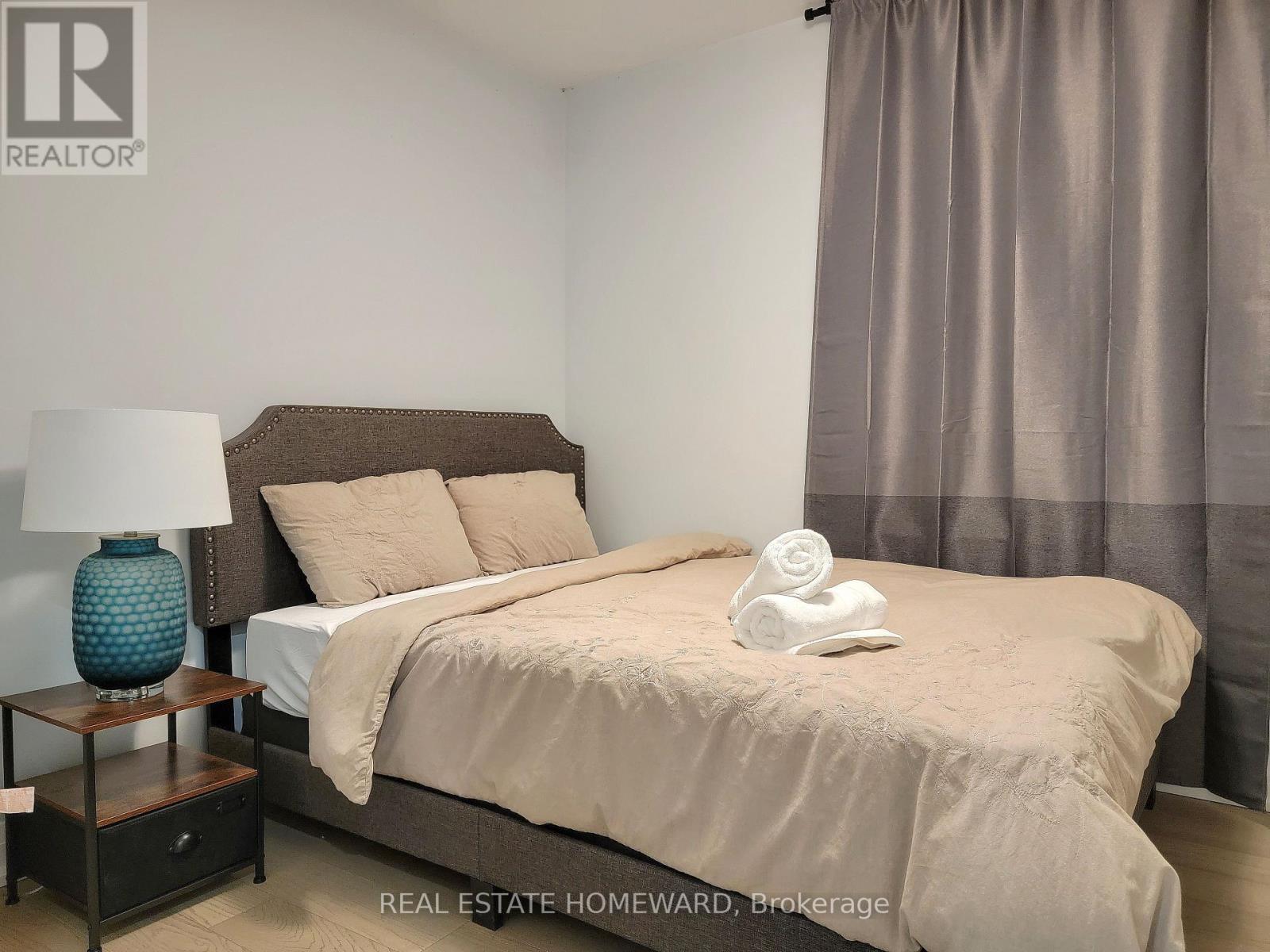 Main floor unit Second bedroom - 434 Victoria Park Avenue, Toronto, ON