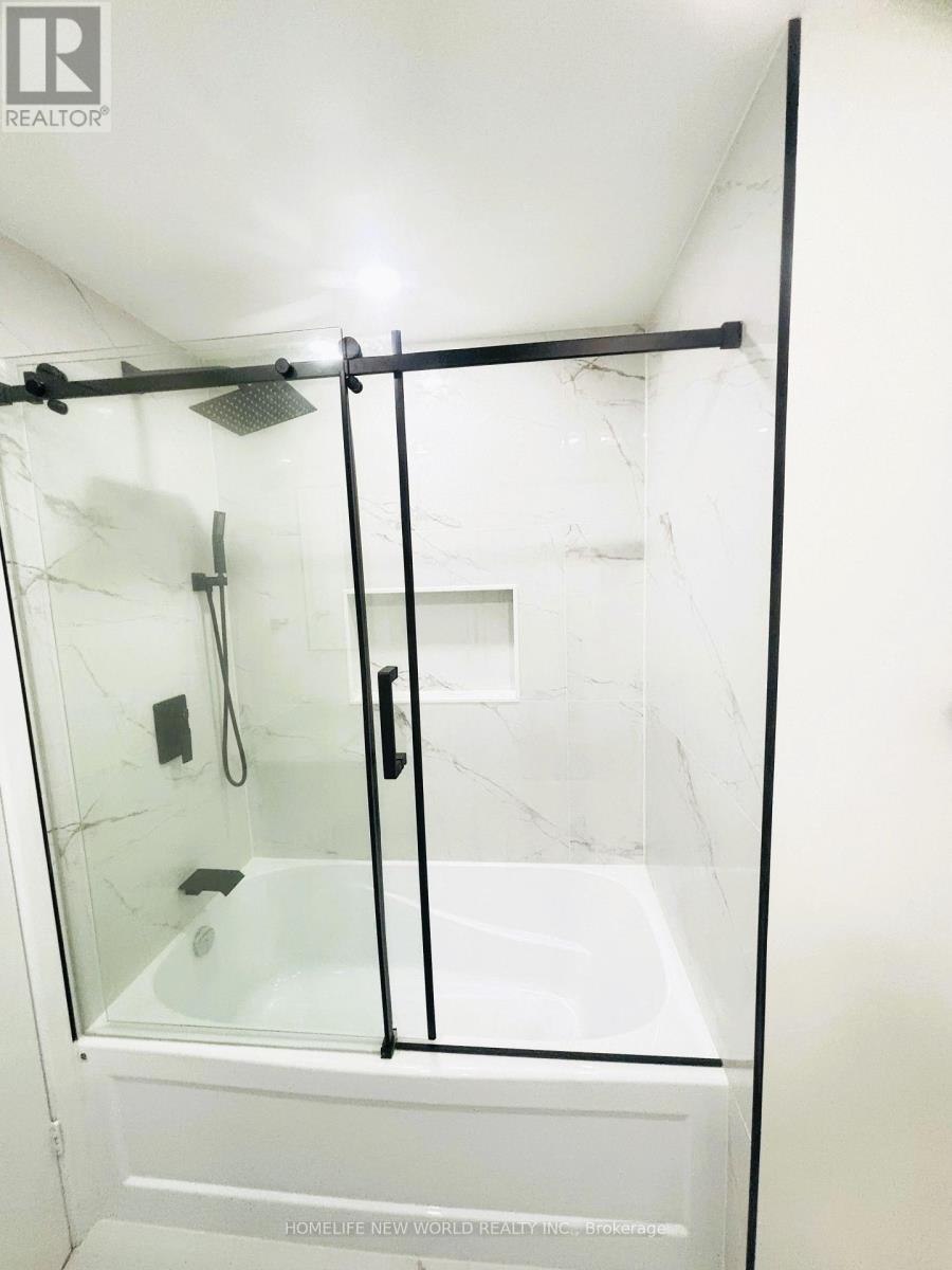 93 Corinthian Boulevard, Toronto, ON