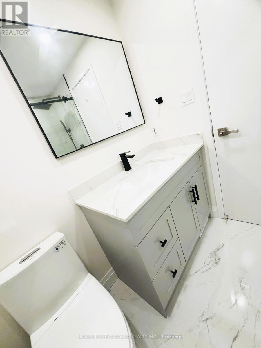 93 Corinthian Boulevard, Toronto, ON