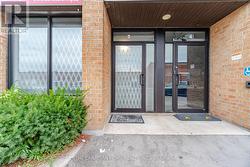 5, 6 & 7 - 7875 TRANMERE DRIVE Mississauga, ON L5S 1T8