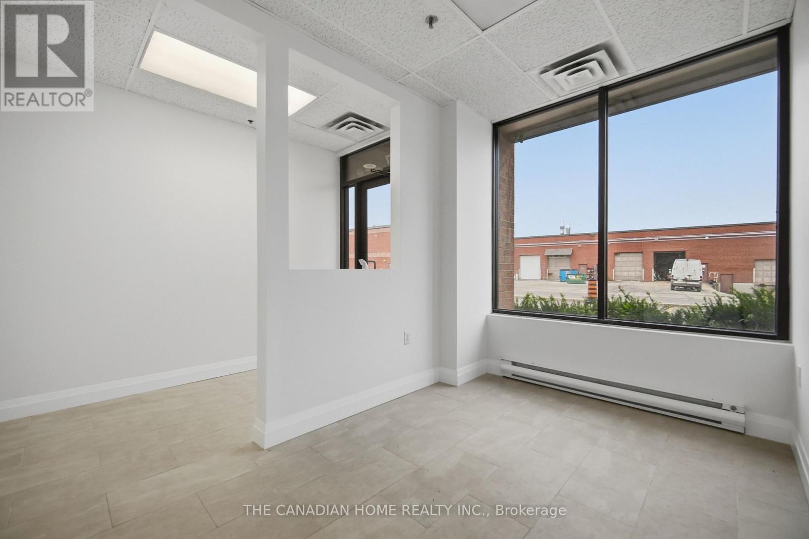5, 6 & 7 - 7875 Tranmere Drive, Mississauga, ON