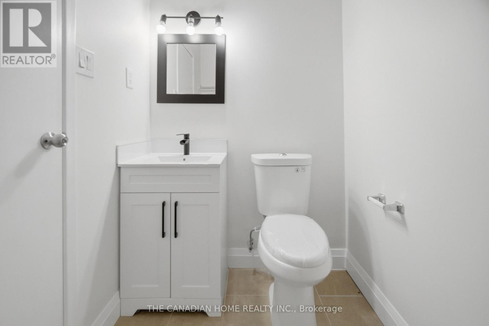 5, 6 & 7 - 7875 Tranmere Drive, Mississauga, ON