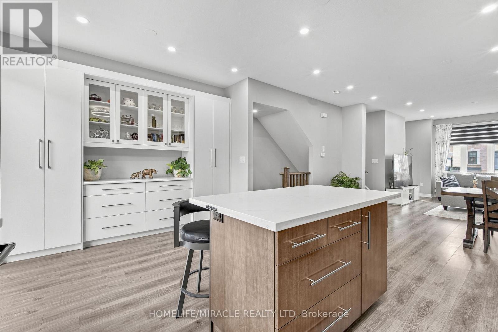 144 - 1890 Rymal Road E, Hamilton, ON