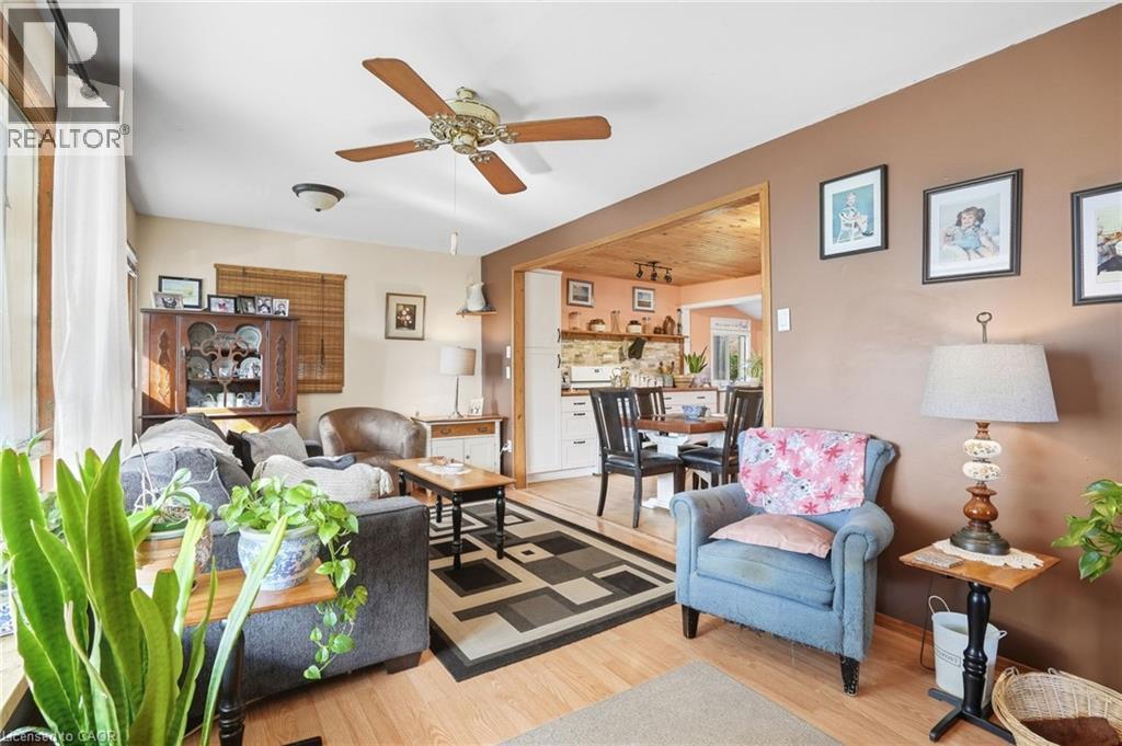 2579 Lakeshore Road, Dunnville, ON