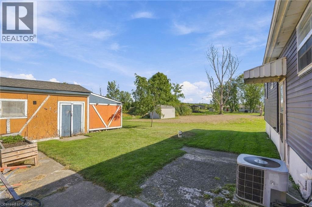 2579 Lakeshore Road, Dunnville, ON