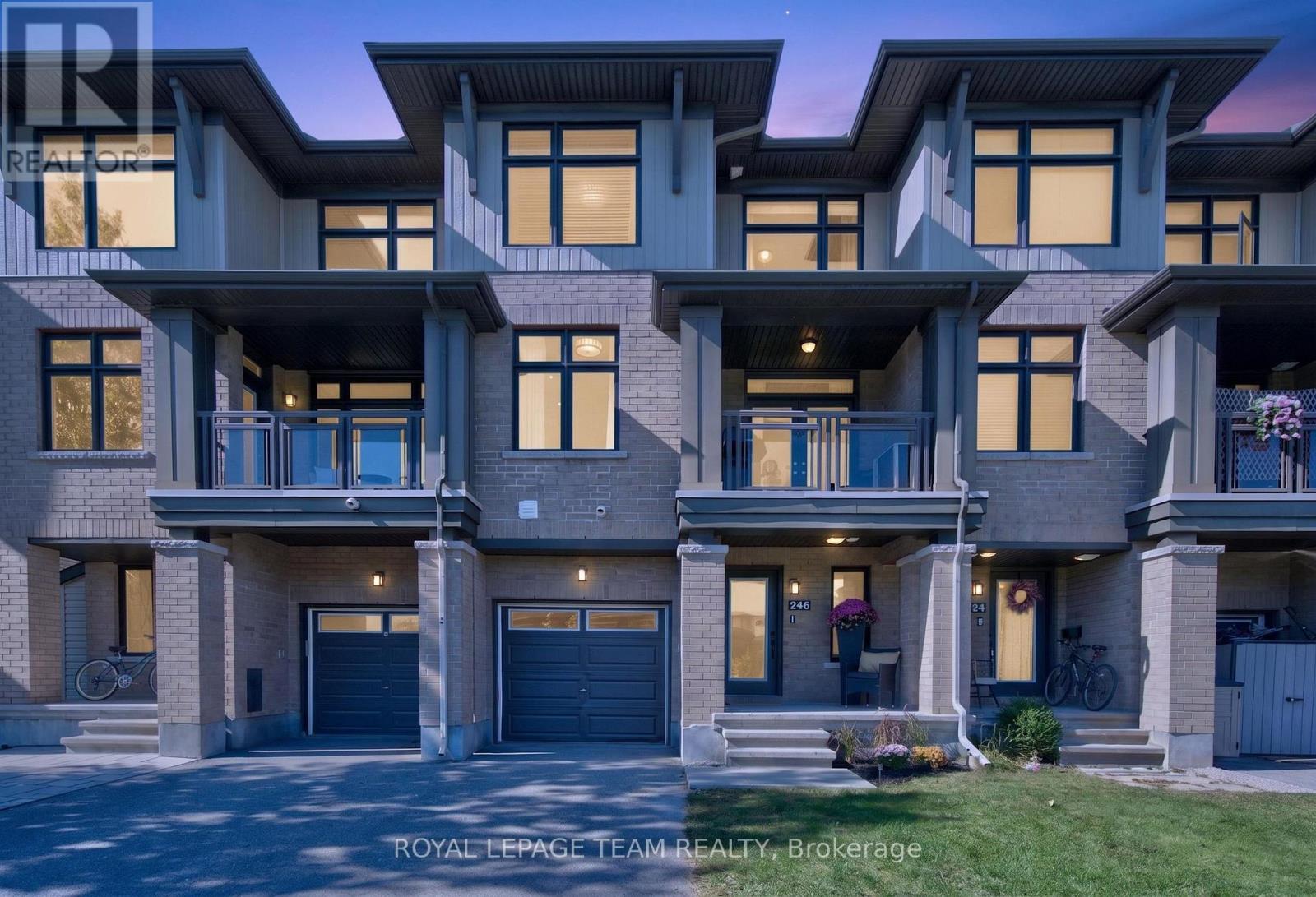 Welcome to 246 Leather Leaf Terrace - 246 Leather Leaf Terrace, Ottawa, ON