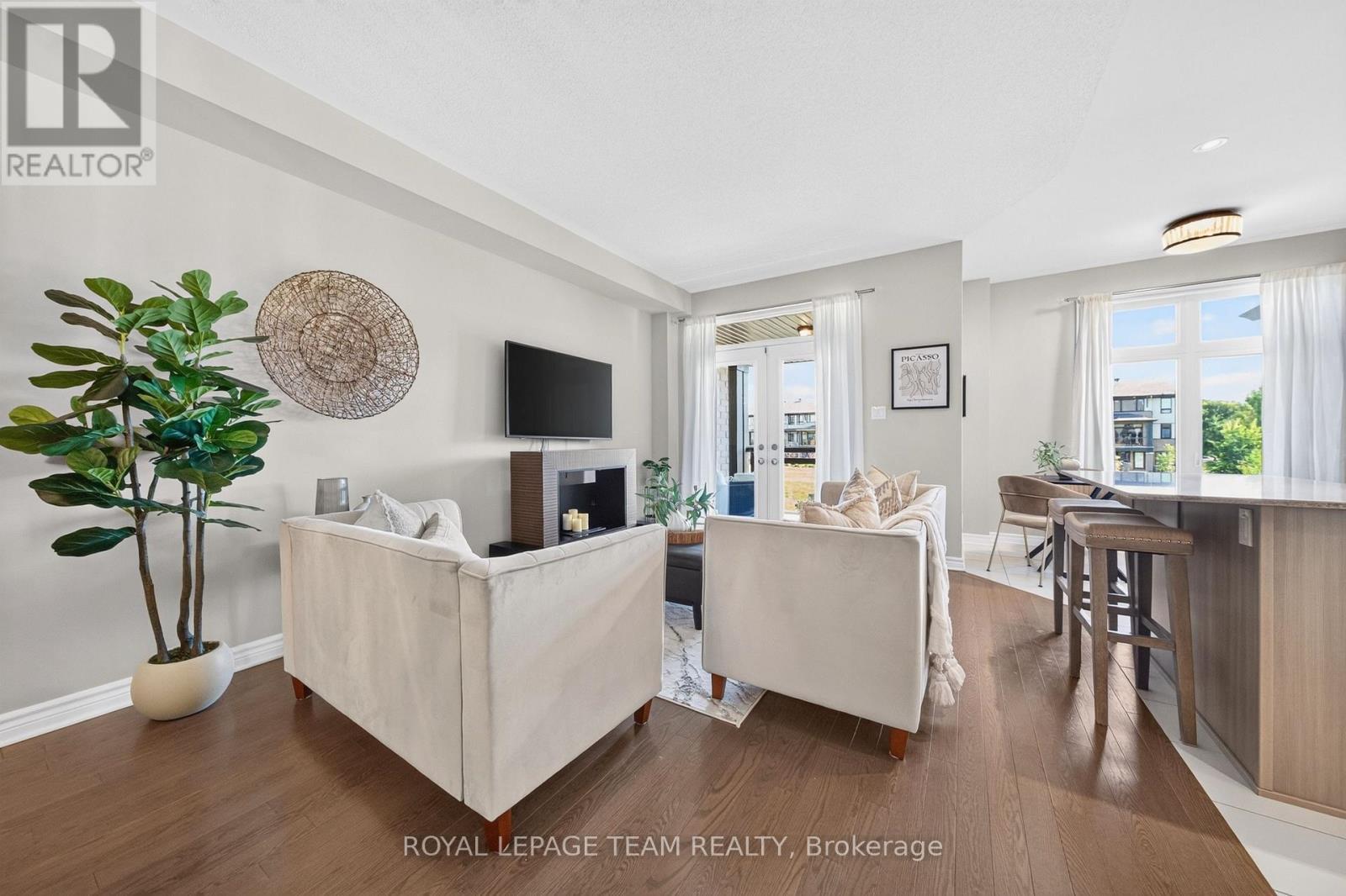246 Leather Leaf Terrace, Ottawa, ON