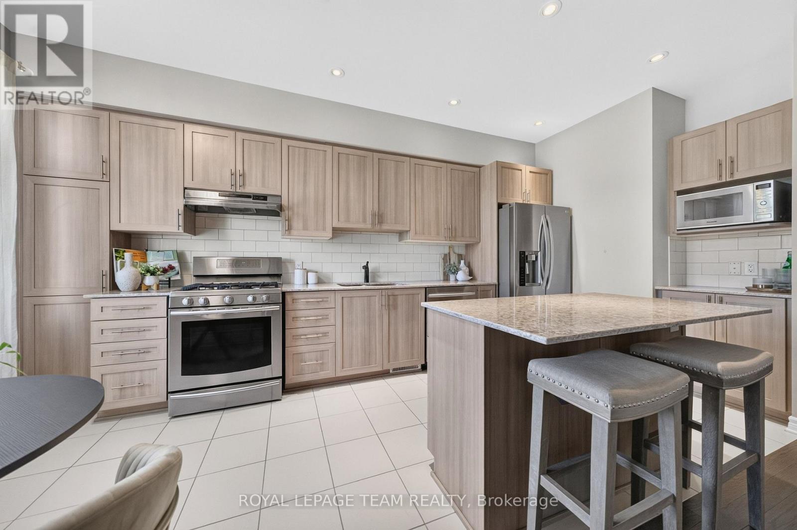 246 Leather Leaf Terrace, Ottawa, ON