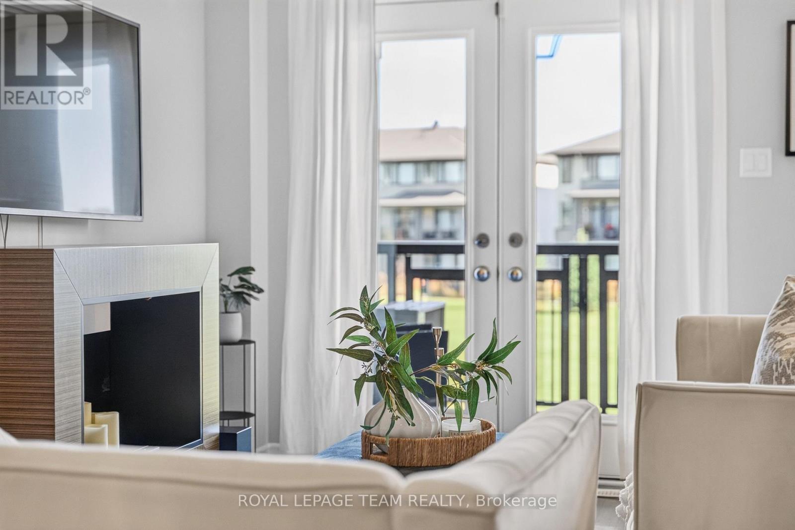 French doors to the terrace - 246 Leather Leaf Terrace, Ottawa, ON