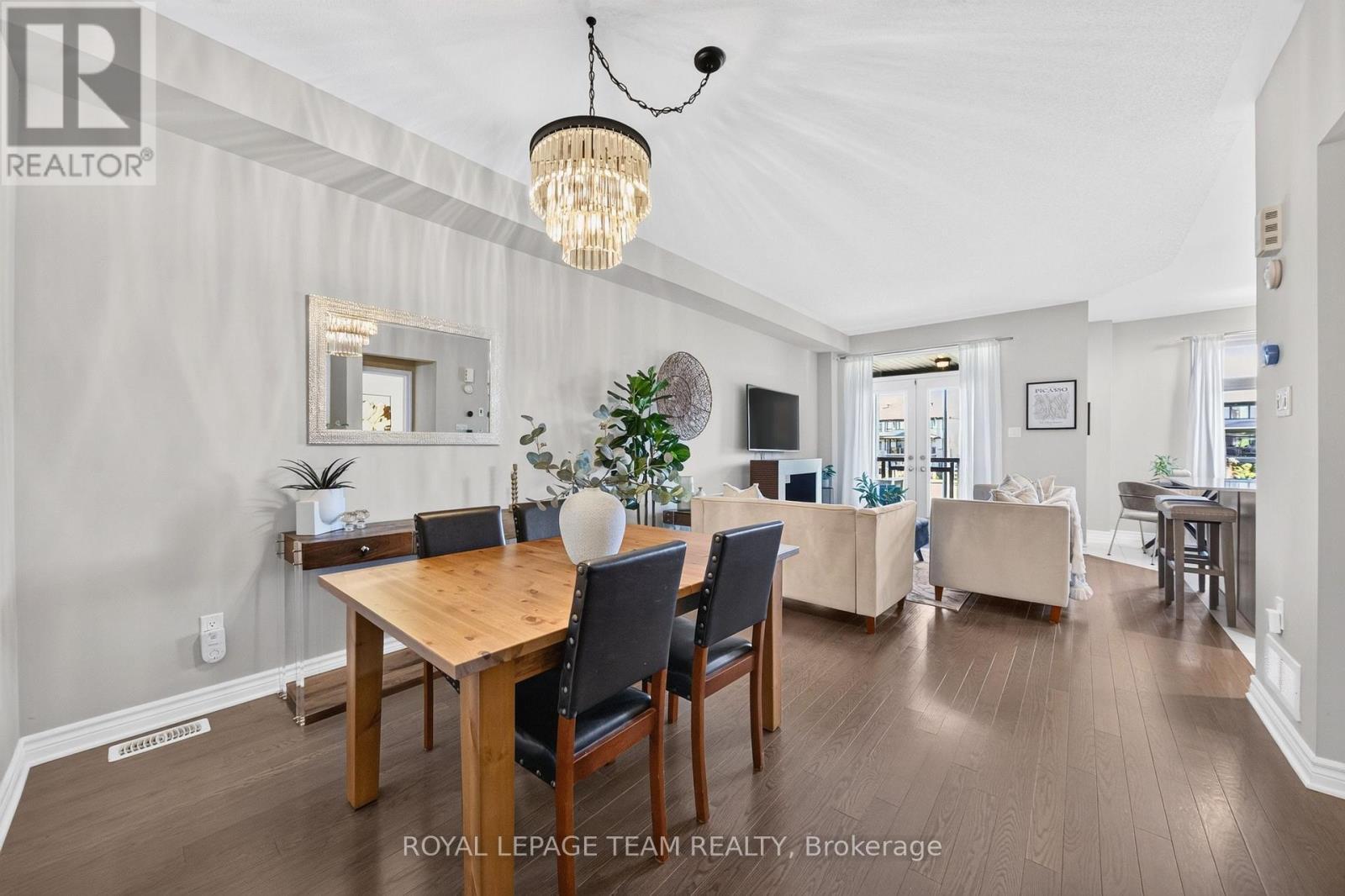 Hardwood floors in living/dining area - 246 Leather Leaf Terrace, Ottawa, ON