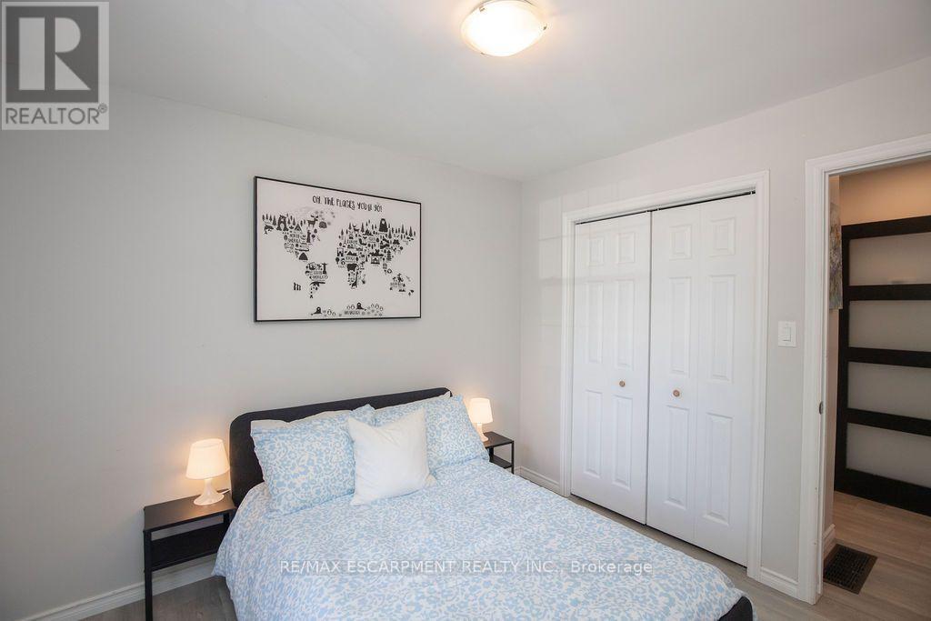 57 Valery Court, Hamilton, ON