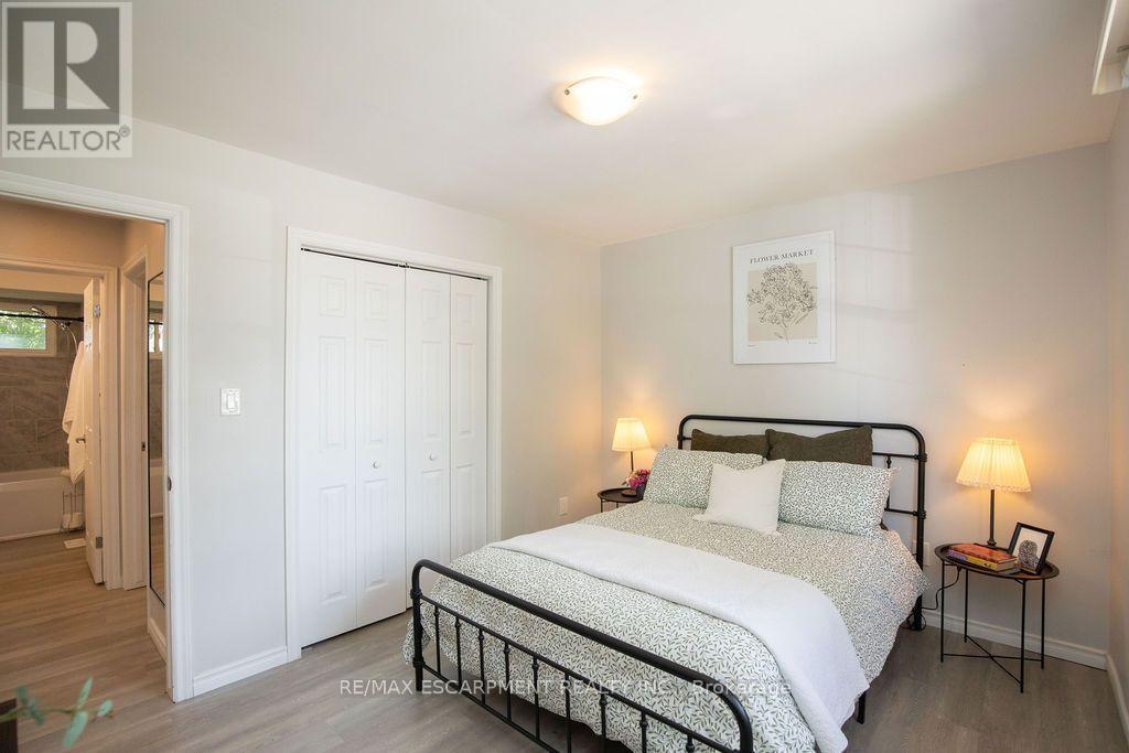 57 Valery Court, Hamilton, ON