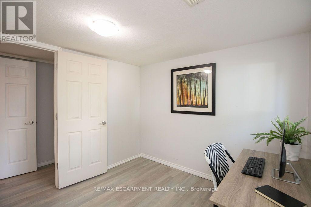 57 Valery Court, Hamilton, ON