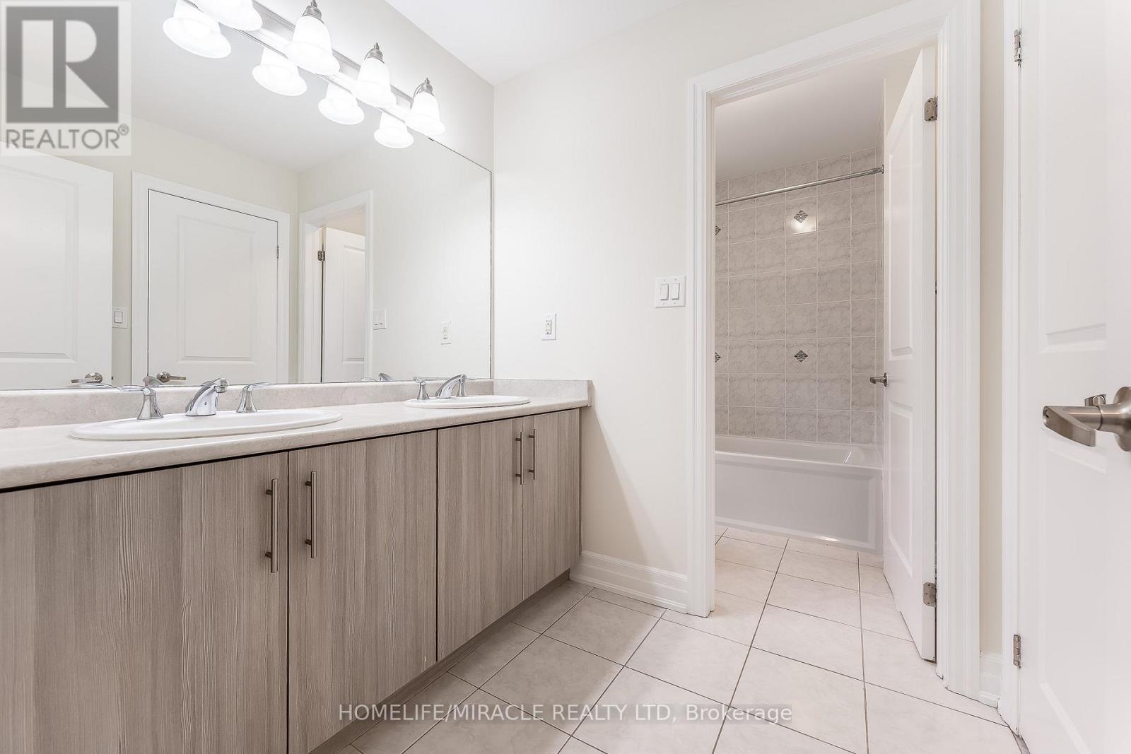 7 Nicort Road, King, ON