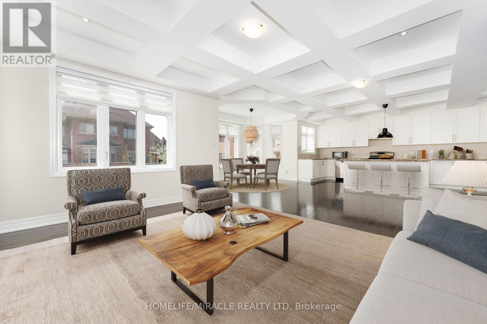 Huge family room - 7 Nicort Road, King, ON