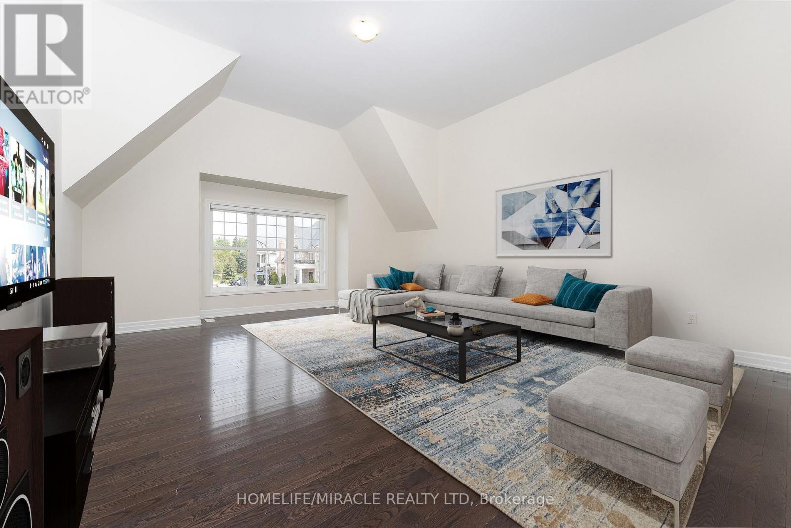 7 Nicort Road, King, ON