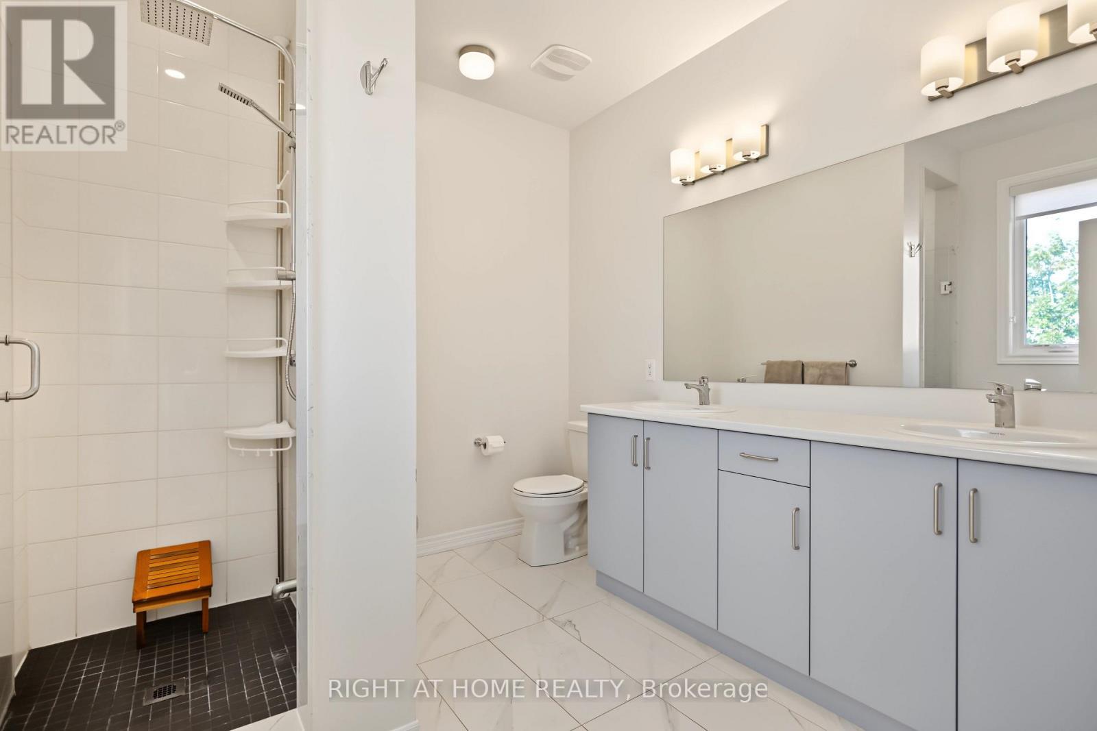 335 Busato Drive, Whitchurch-Stouffville, ON