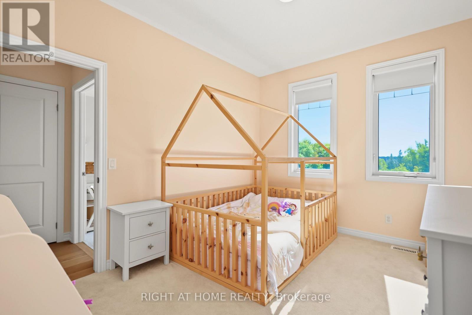 335 Busato Drive, Whitchurch-Stouffville, ON