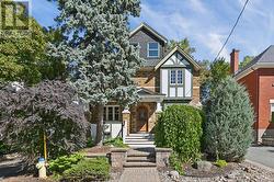 383 HAMILTON AVENUE S Ottawa, ON K1Y 1C8