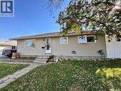 621 23rd STREET W Prince Albert, SK S6V 4M4
