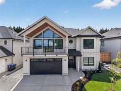 1629 Crown Isle Blvd Courtenay, BC V9N 0K1