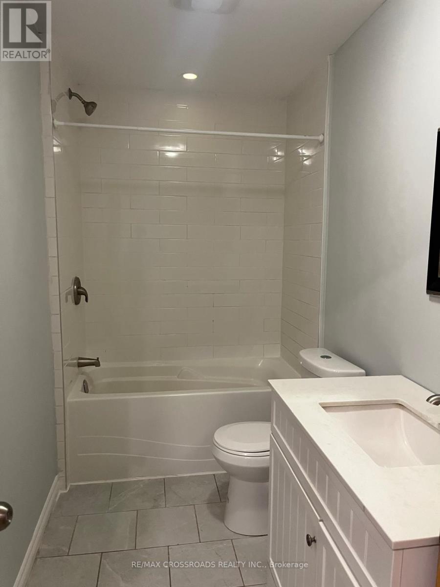 220 Mcnaughton Avenue, Oshawa, ON