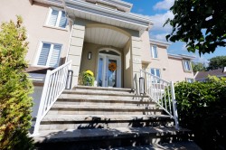 106-1099 Route De Lotbinière Vaudreuil-Dorion, QC J7V 4K8