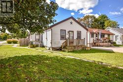 381 FOREST AVENUE S Orillia, ON L3V 3Z2