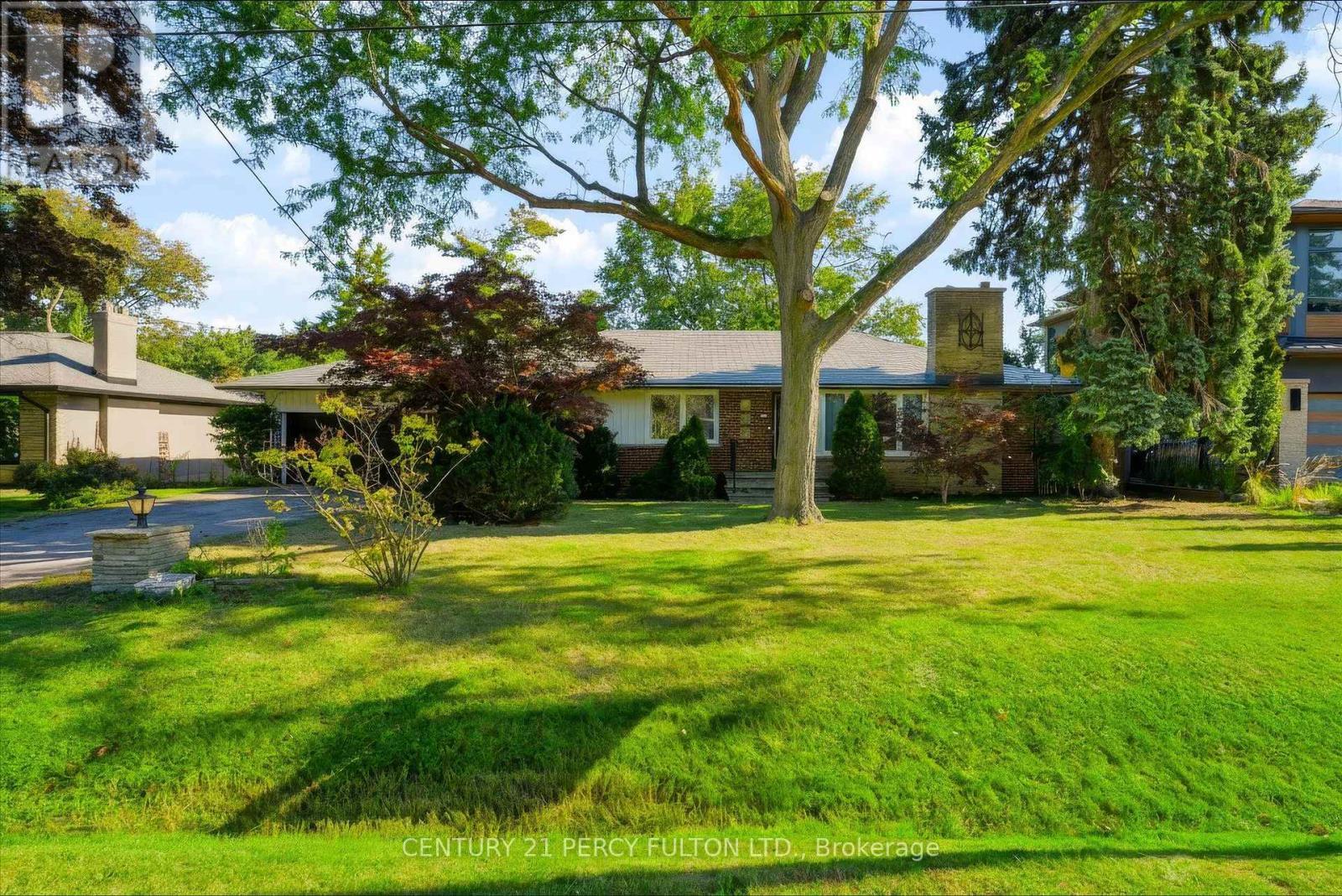 1503 Lochlin Trail, Mississauga, ON