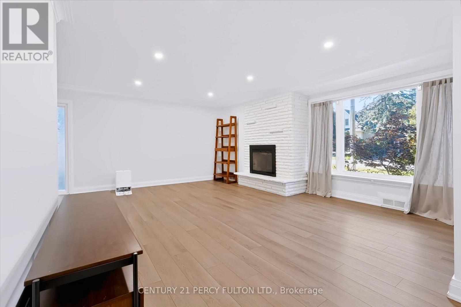 1503 Lochlin Trail, Mississauga, ON