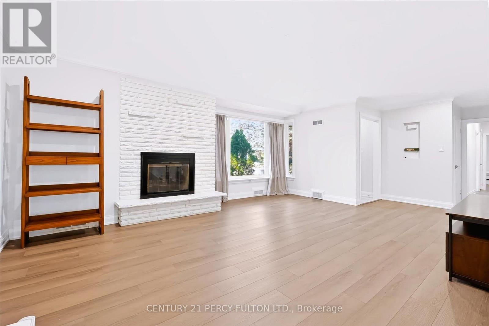 1503 Lochlin Trail, Mississauga, ON