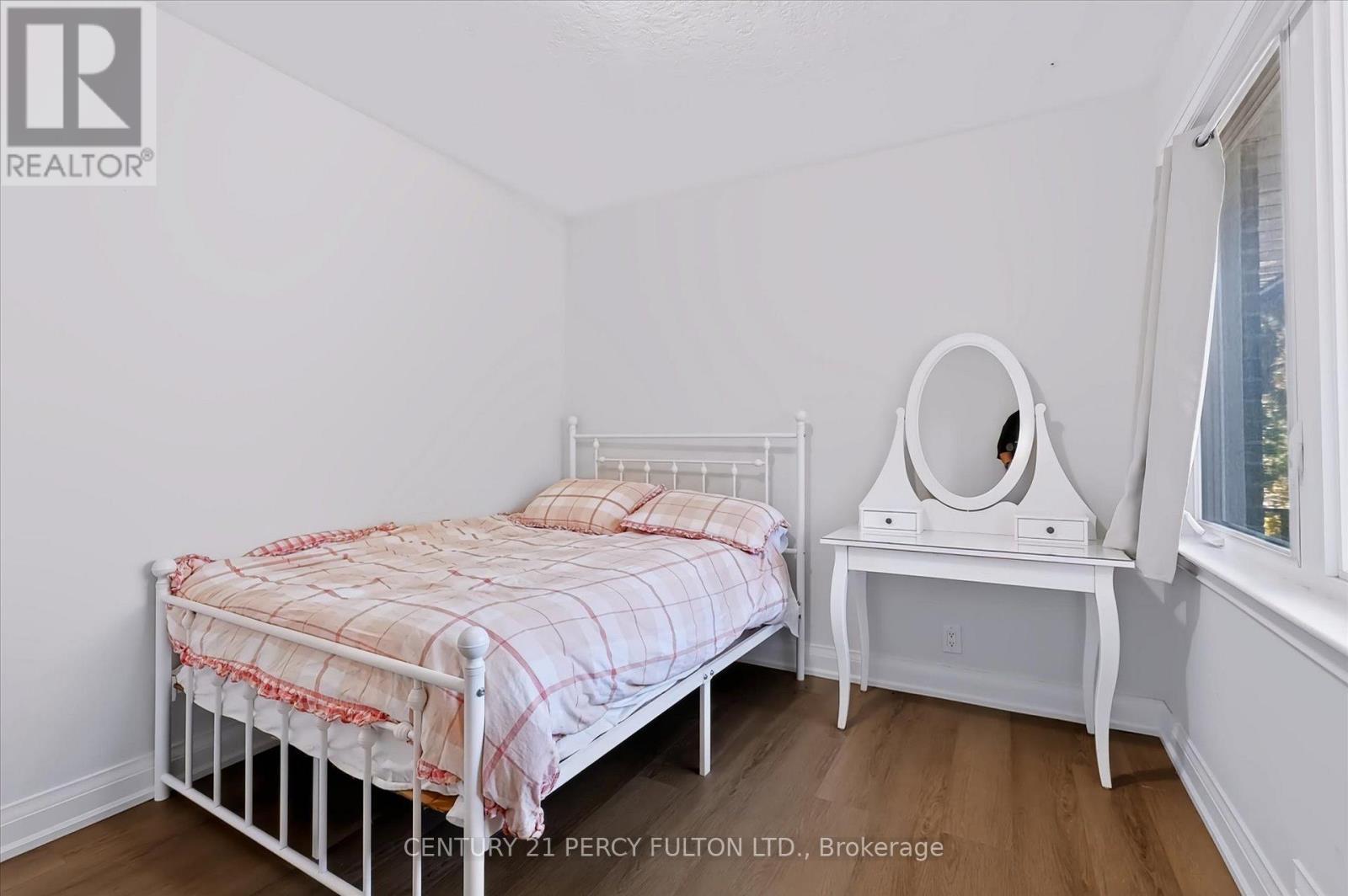 1503 Lochlin Trail, Mississauga, ON