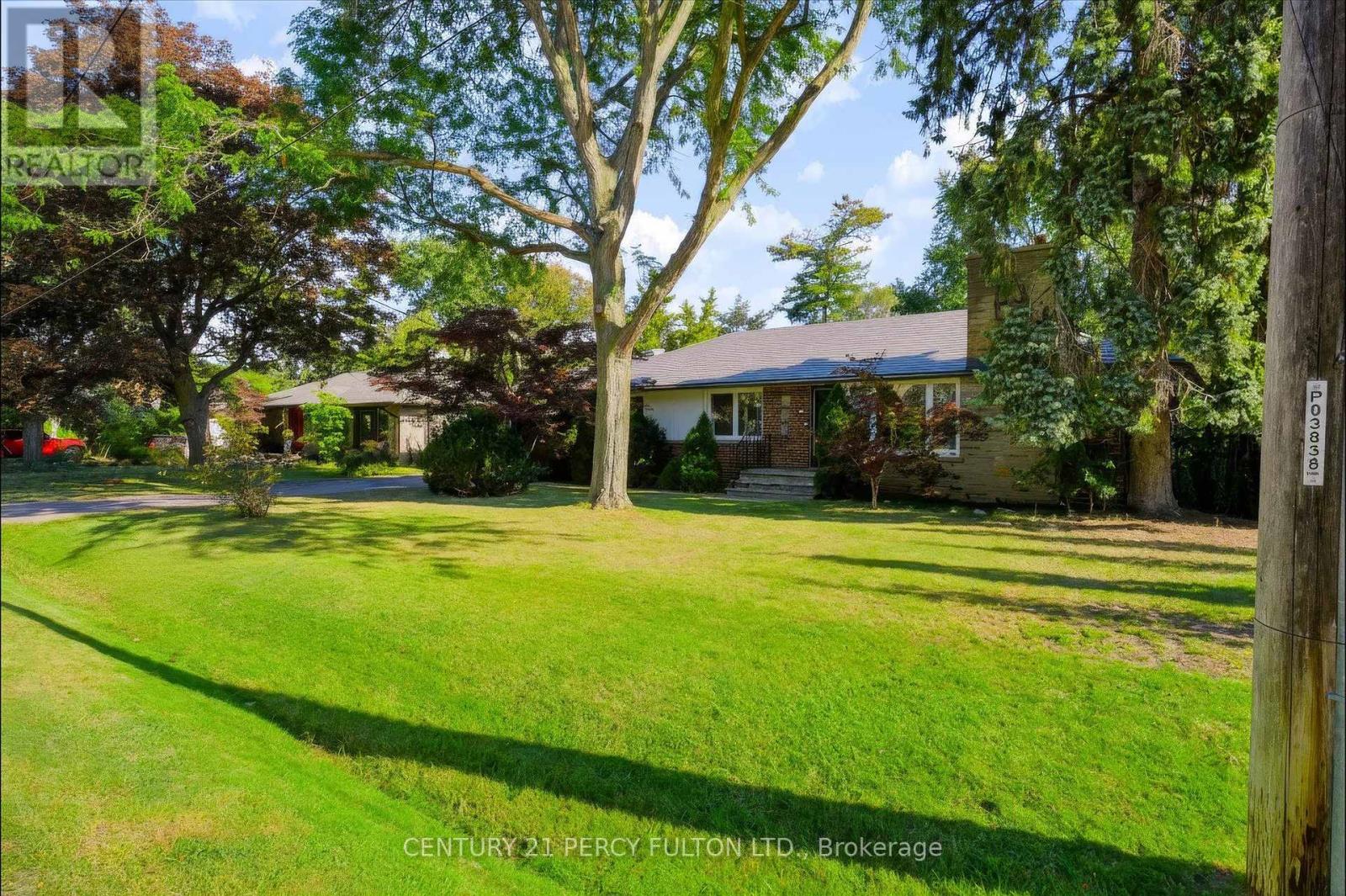 1503 Lochlin Trail, Mississauga, ON