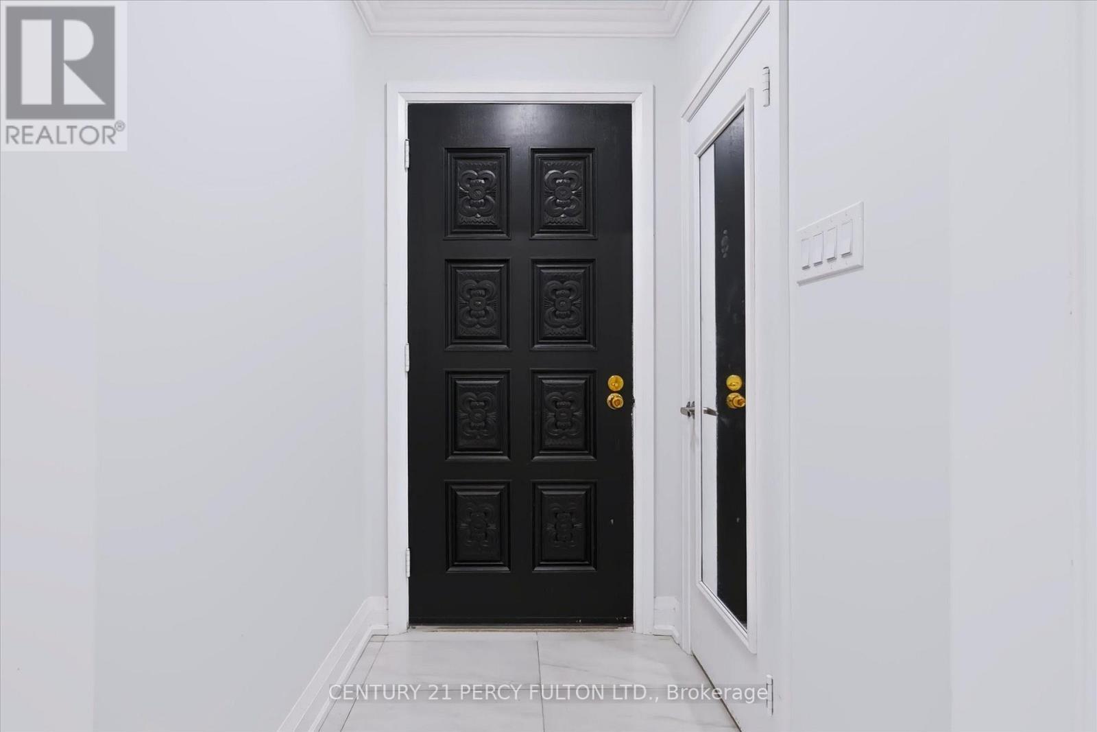 1503 Lochlin Trail, Mississauga, ON