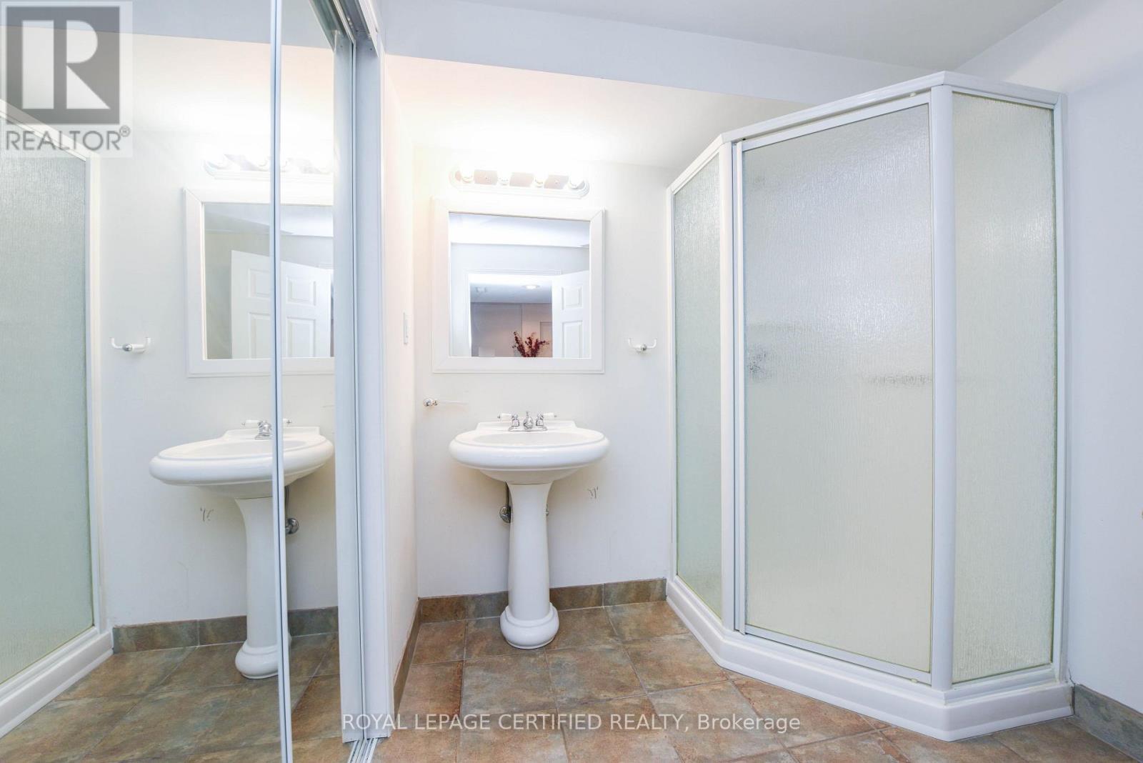 6037 Clover Ridge Crescent, Mississauga, ON