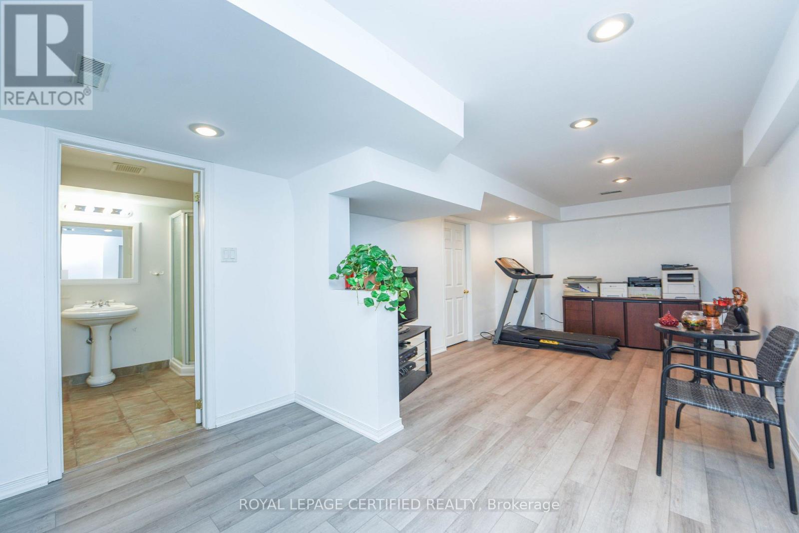 6037 Clover Ridge Crescent, Mississauga, ON