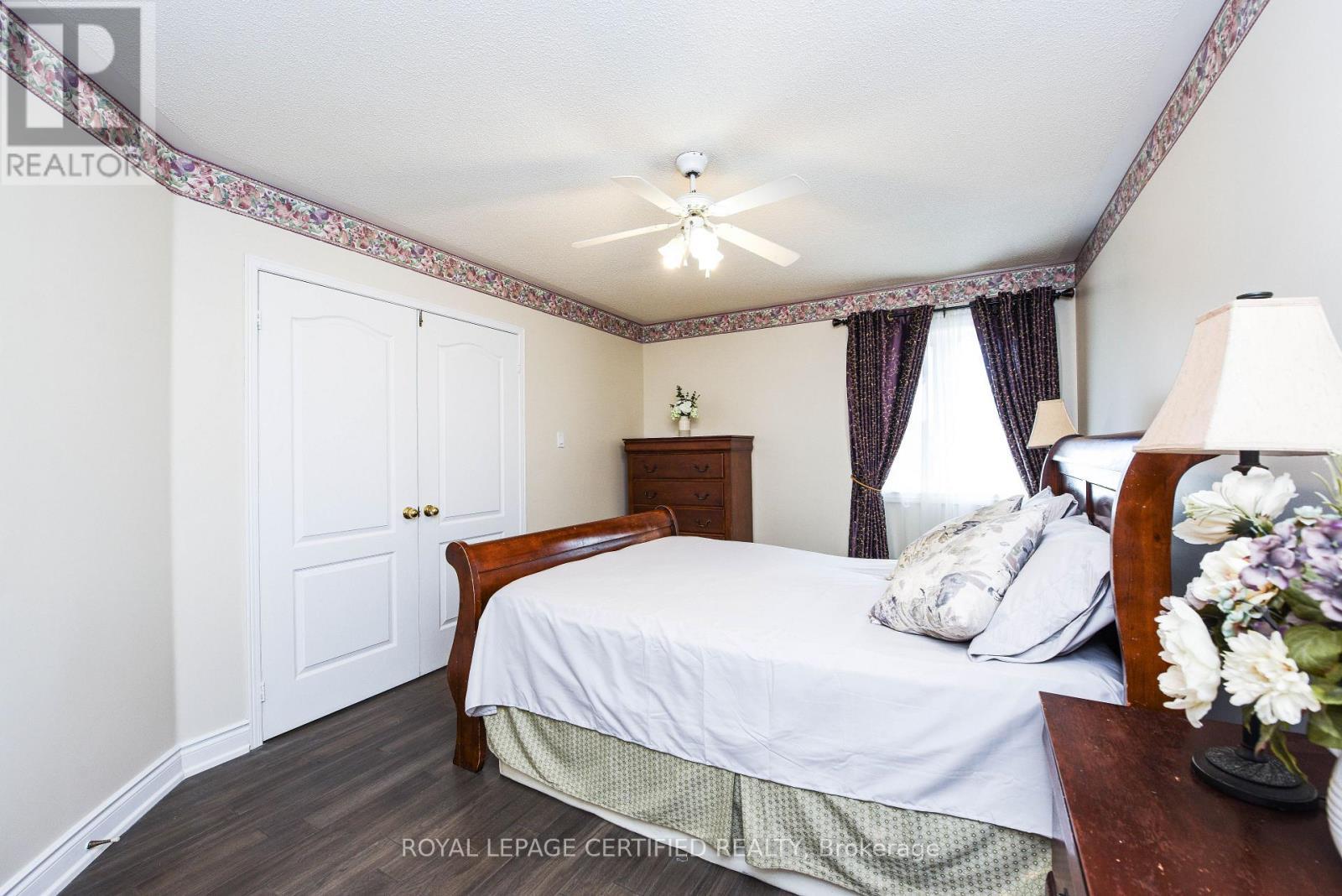 6037 Clover Ridge Crescent, Mississauga, ON