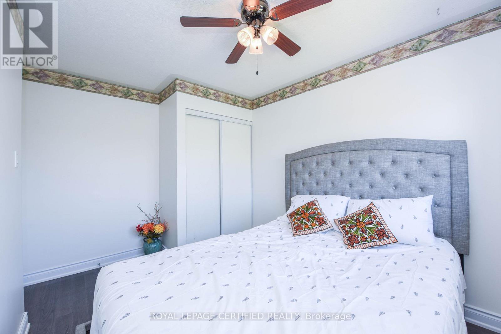 6037 Clover Ridge Crescent, Mississauga, ON