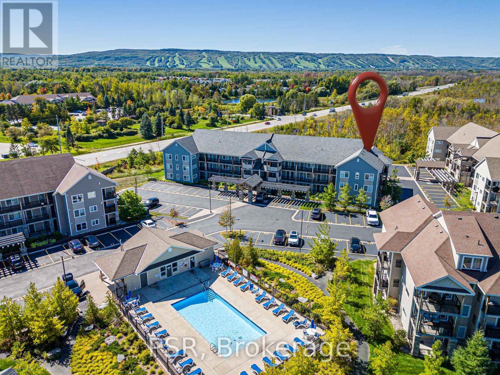 Pool and Proximity to Unit - 308 - 4 Anchorage Crescent, Collingwood, ON