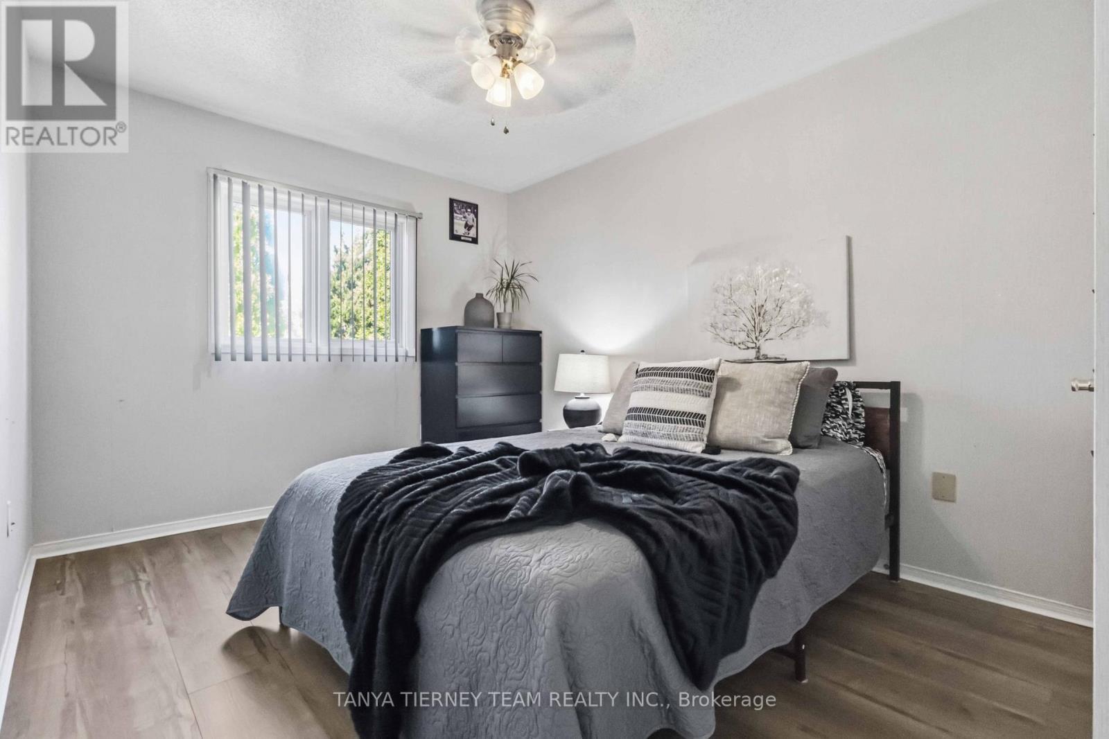 36 Zachary Place, Whitby, ON