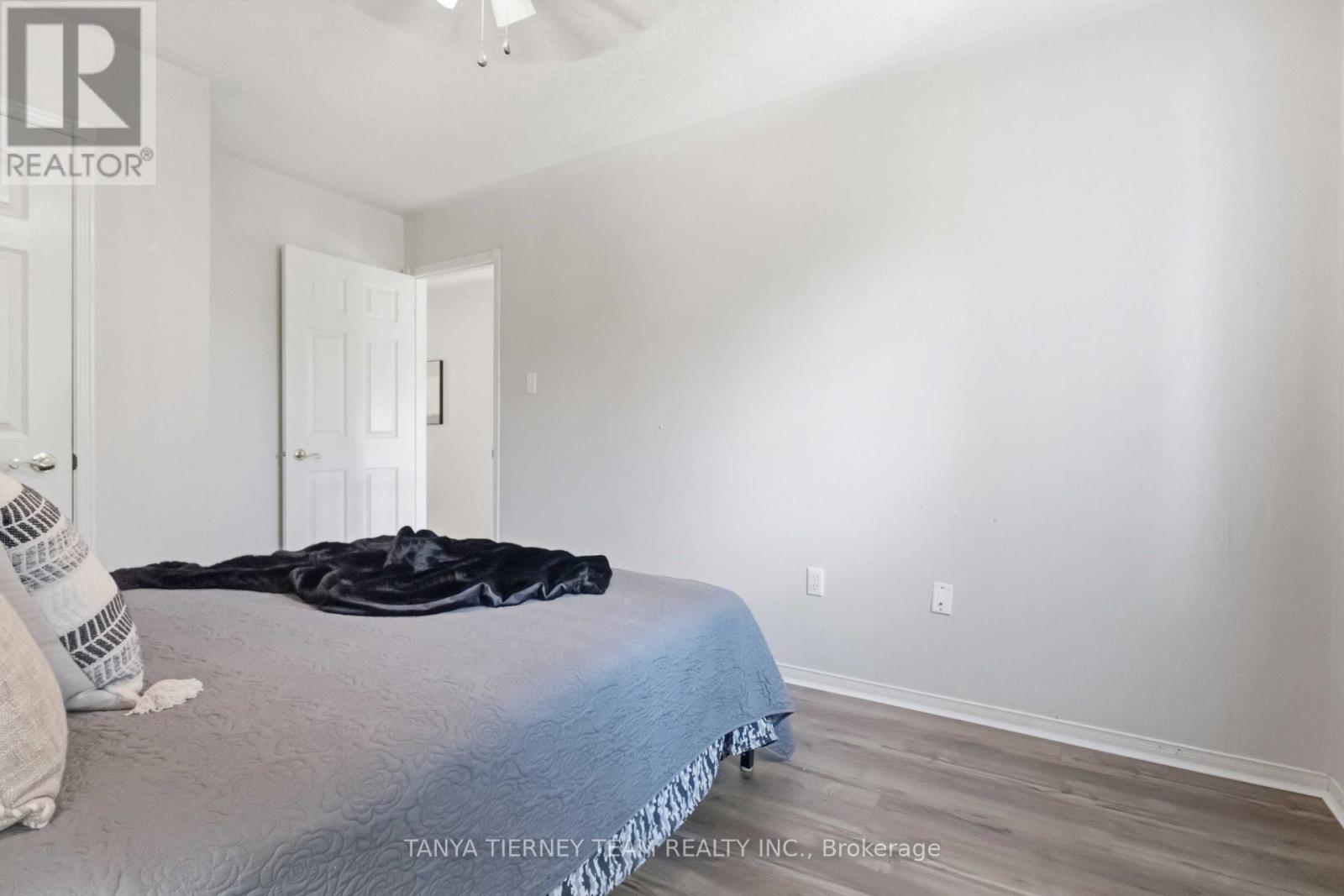 36 Zachary Place, Whitby, ON