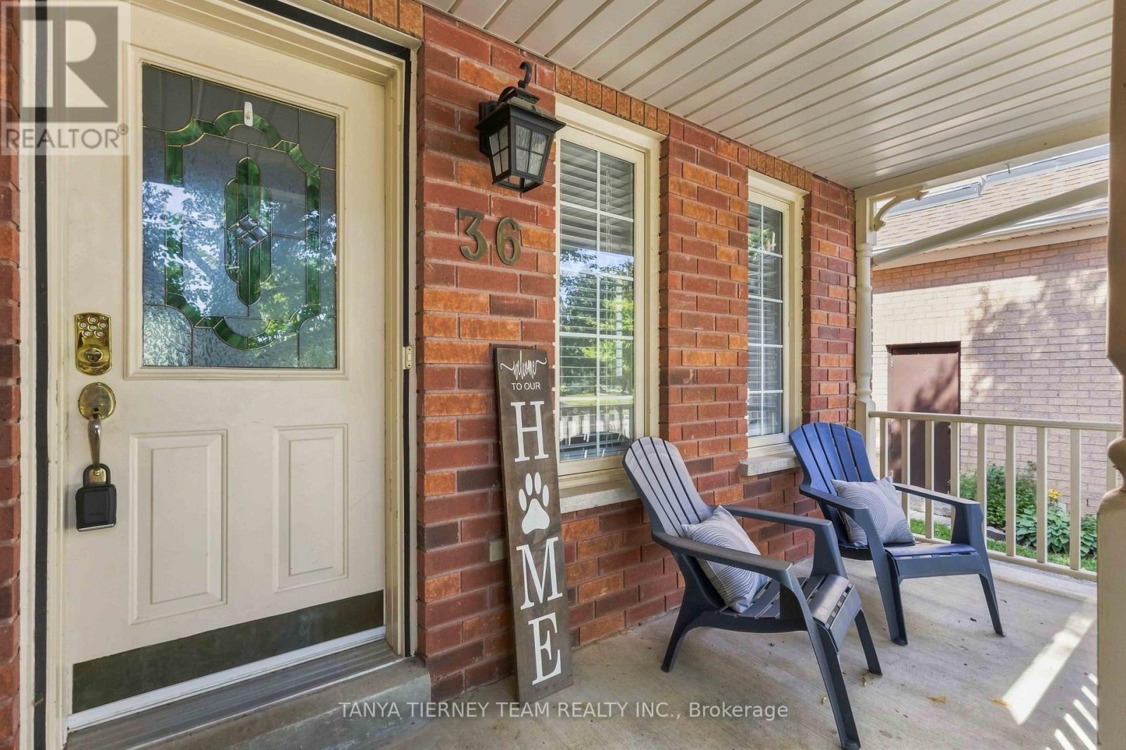 36 Zachary Place, Whitby, ON