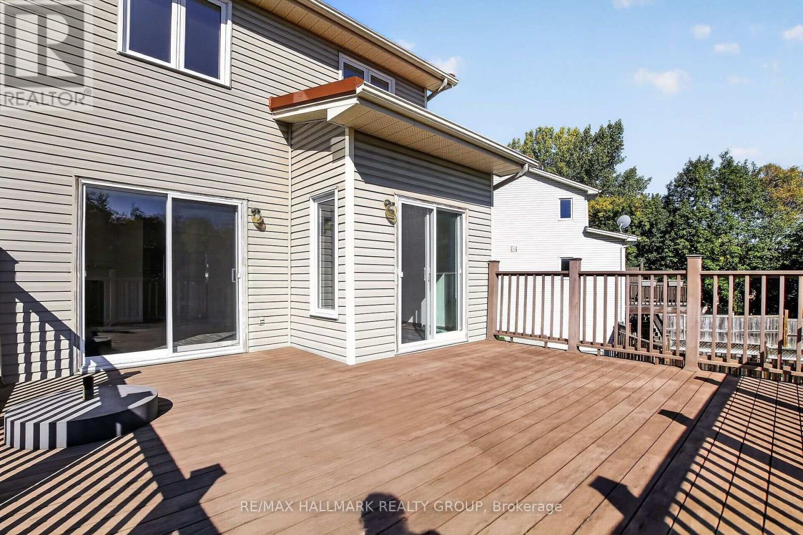93 Banchory Crescent, Ottawa, ON