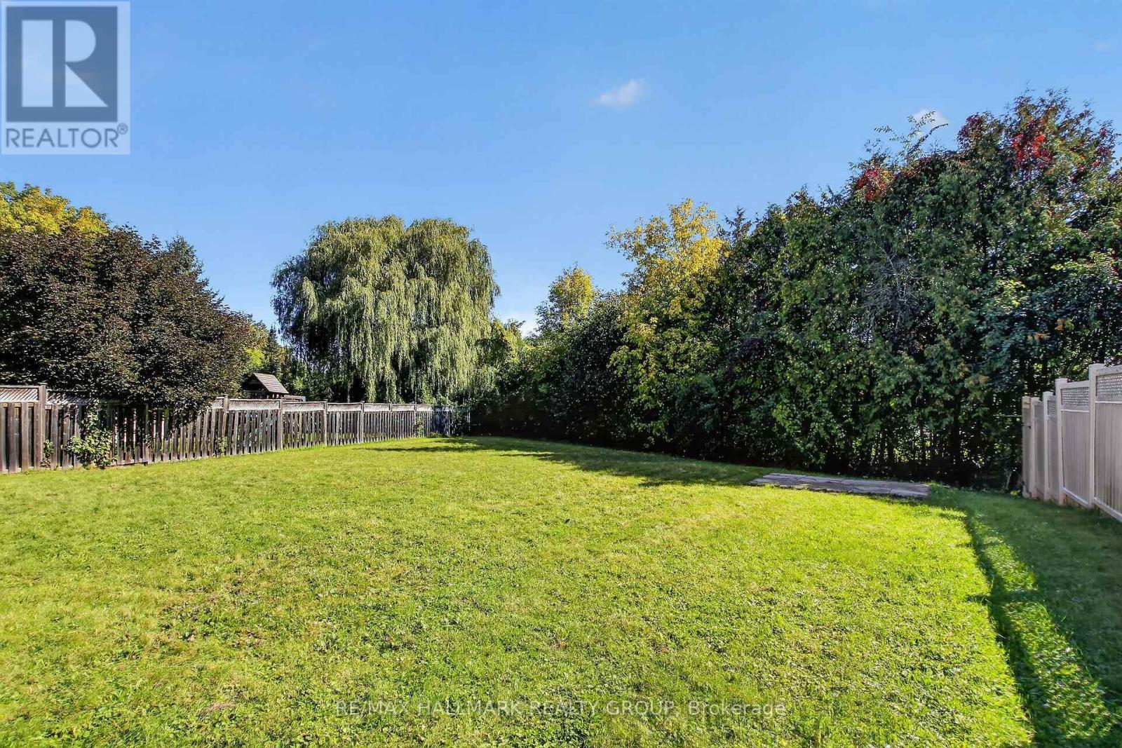 93 Banchory Crescent, Ottawa, ON