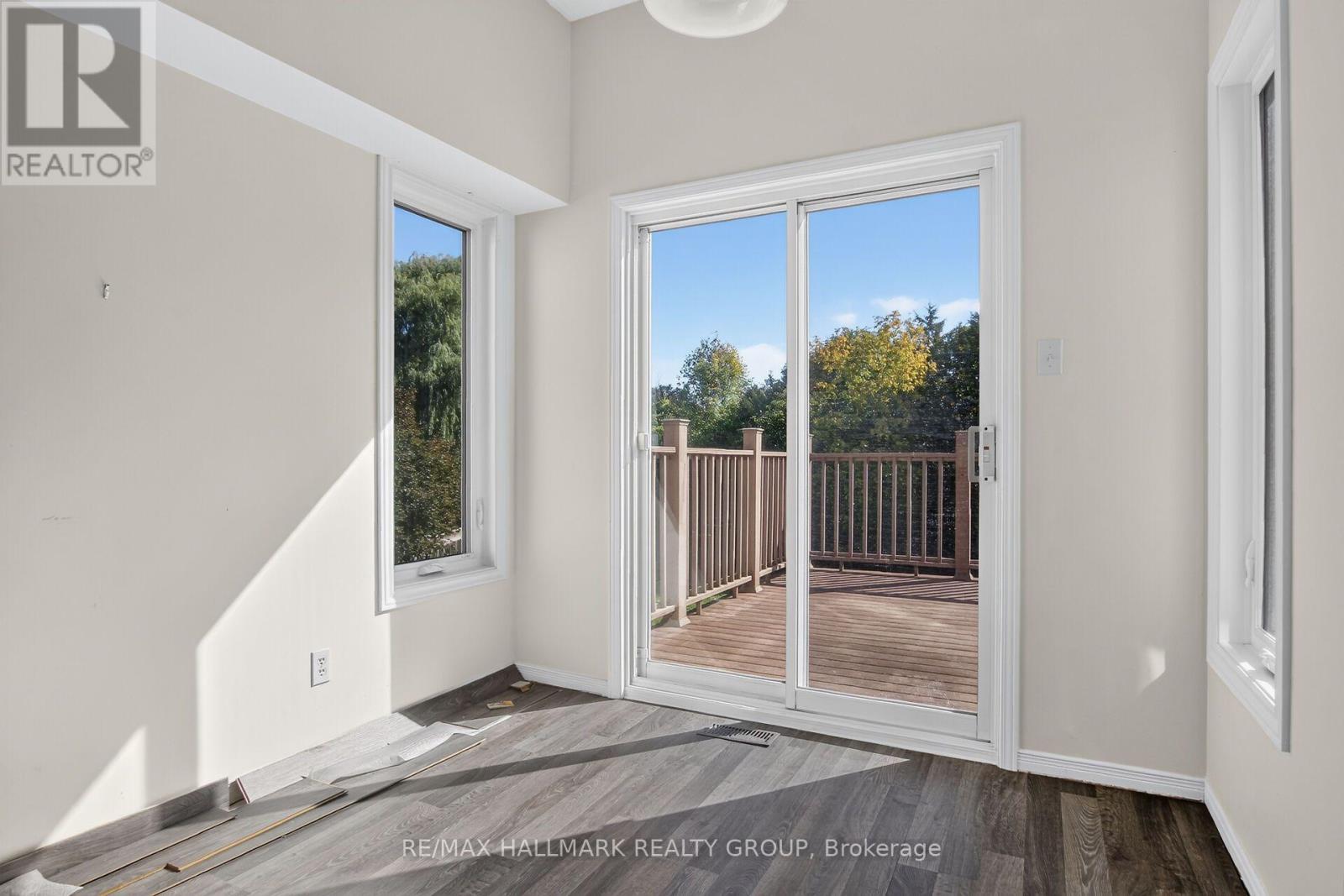 93 Banchory Crescent, Ottawa, ON