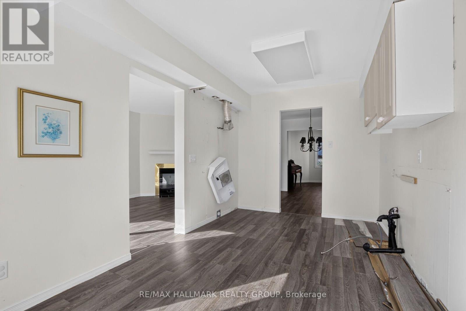 93 Banchory Crescent, Ottawa, ON