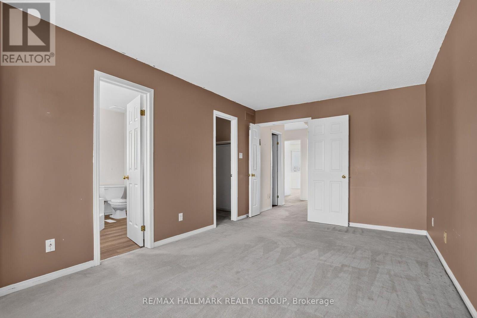 93 Banchory Crescent, Ottawa, ON
